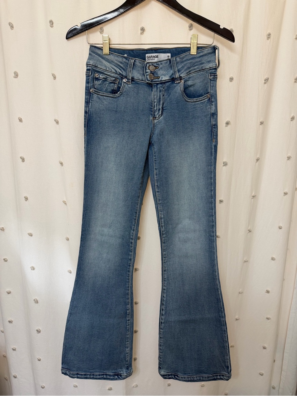 Garage Women's Low Rise Flare Jeans